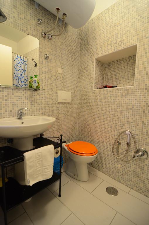 Shine Apartment Naples Room photo